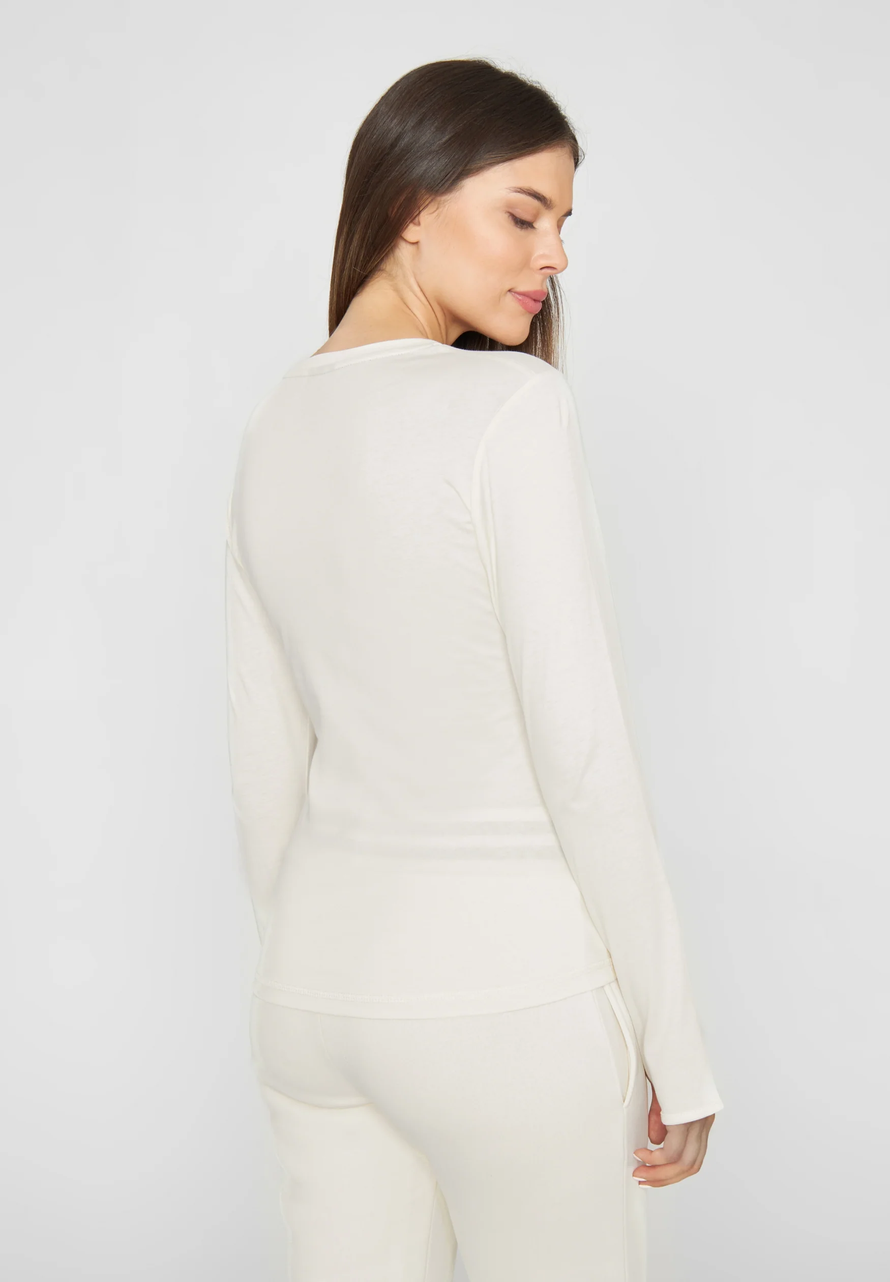 DEBBIE - Image 3
