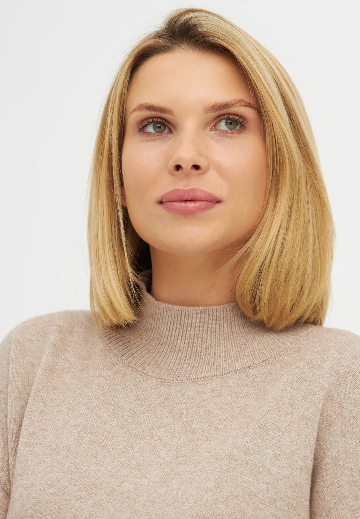 HEDDA - Image 8