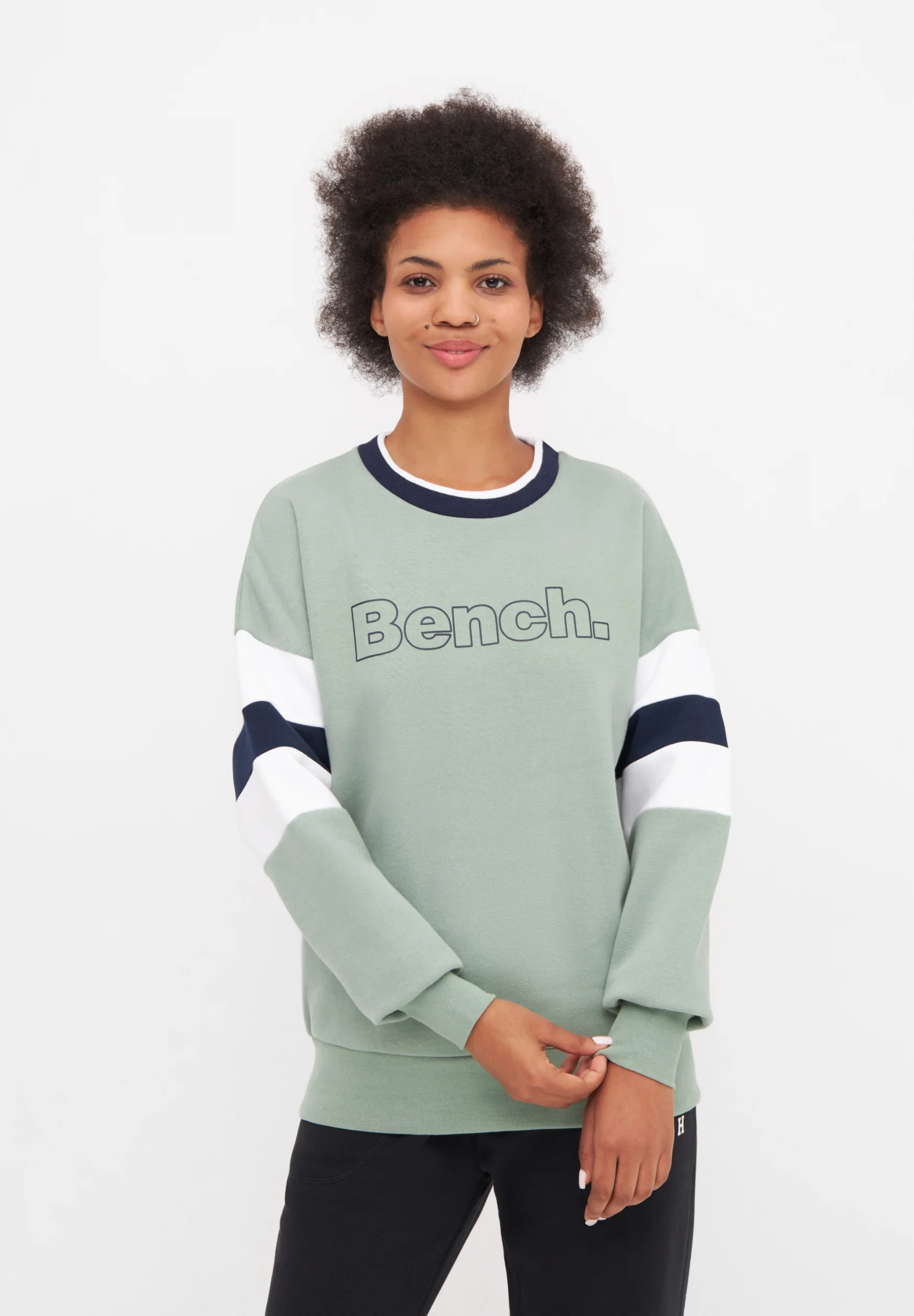 HENDRA - Image 6