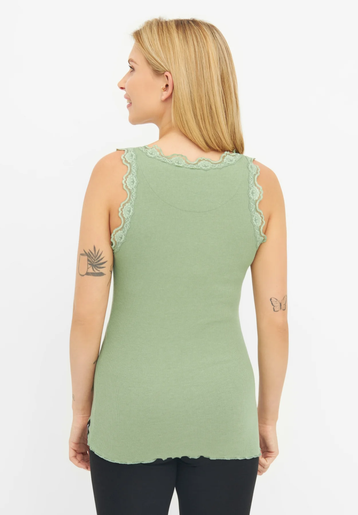 ILVY - Image 15