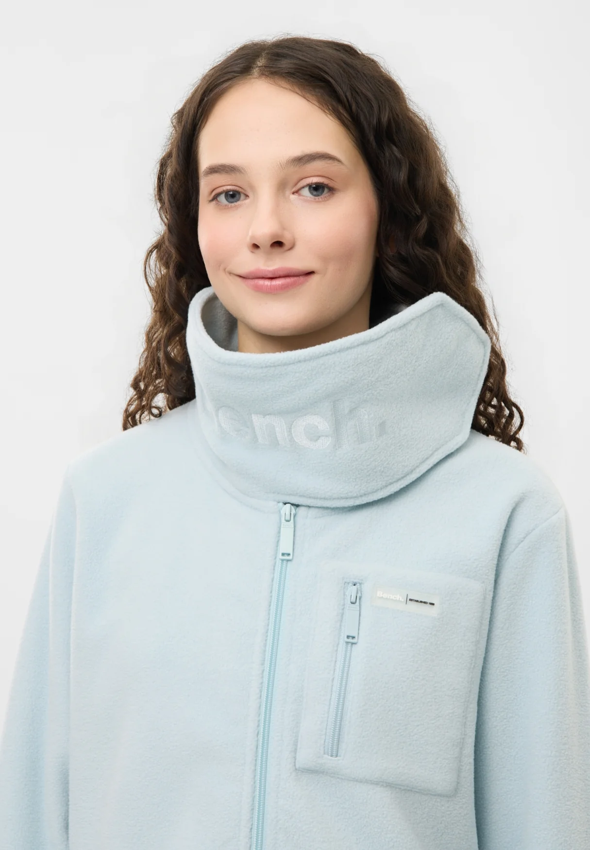 Jaki - Image 4