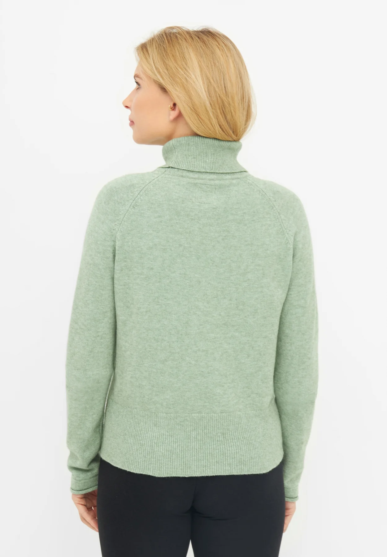 JOHANNA - Image 11