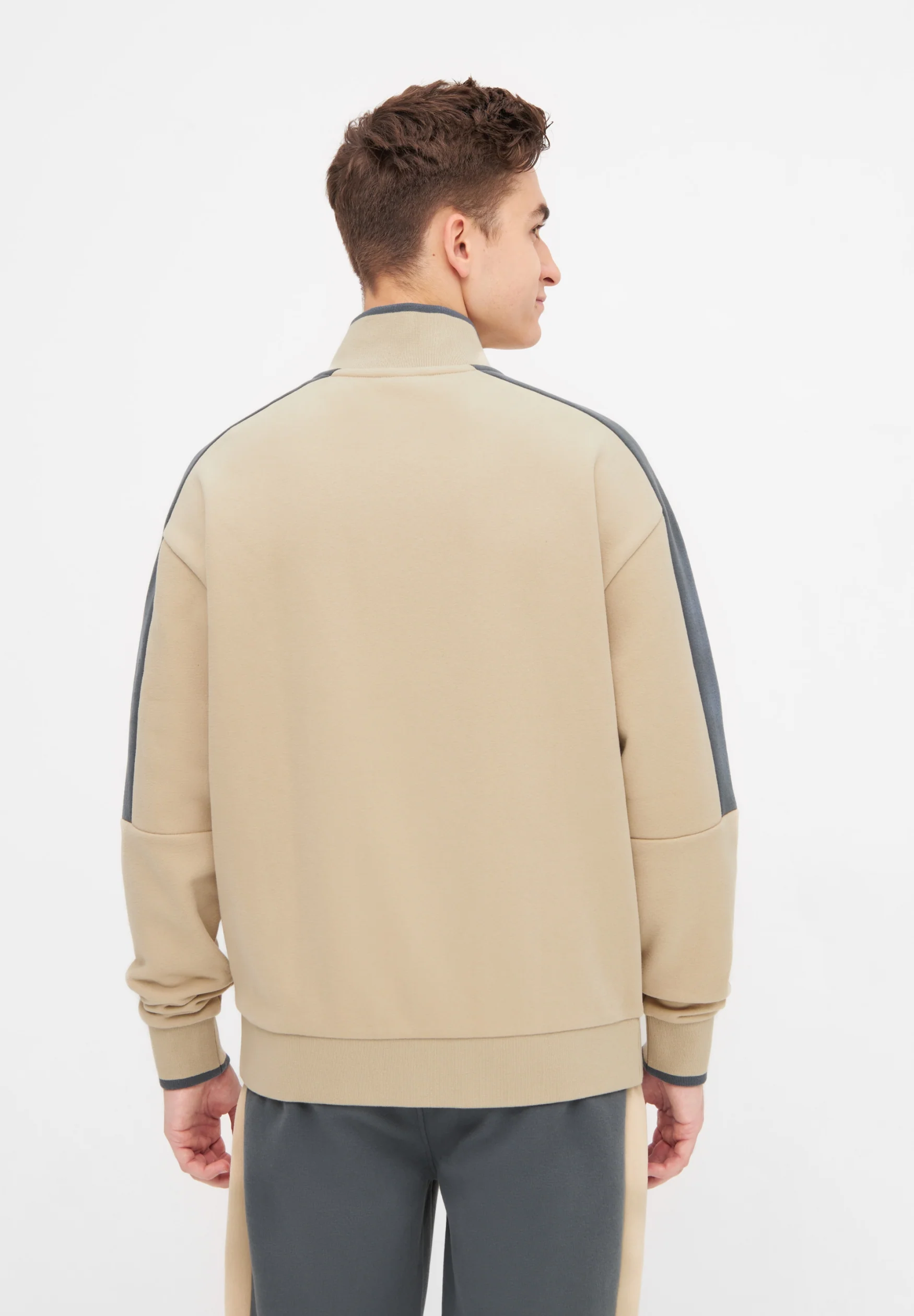 LAHOLM - Image 7