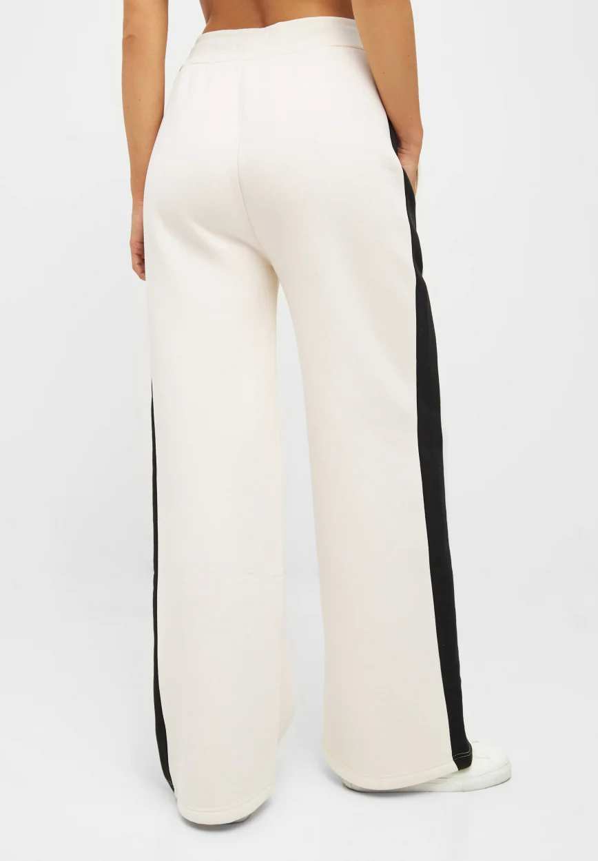 LOTTY - Image 11