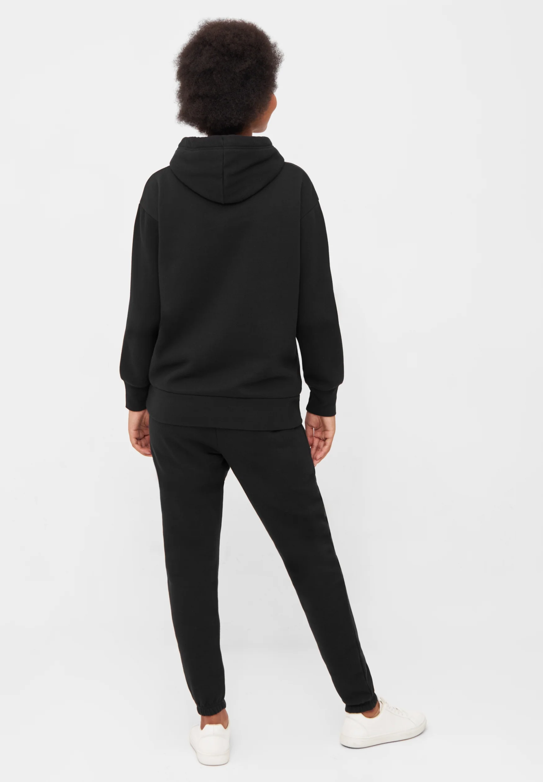 PHILANA - Image 3