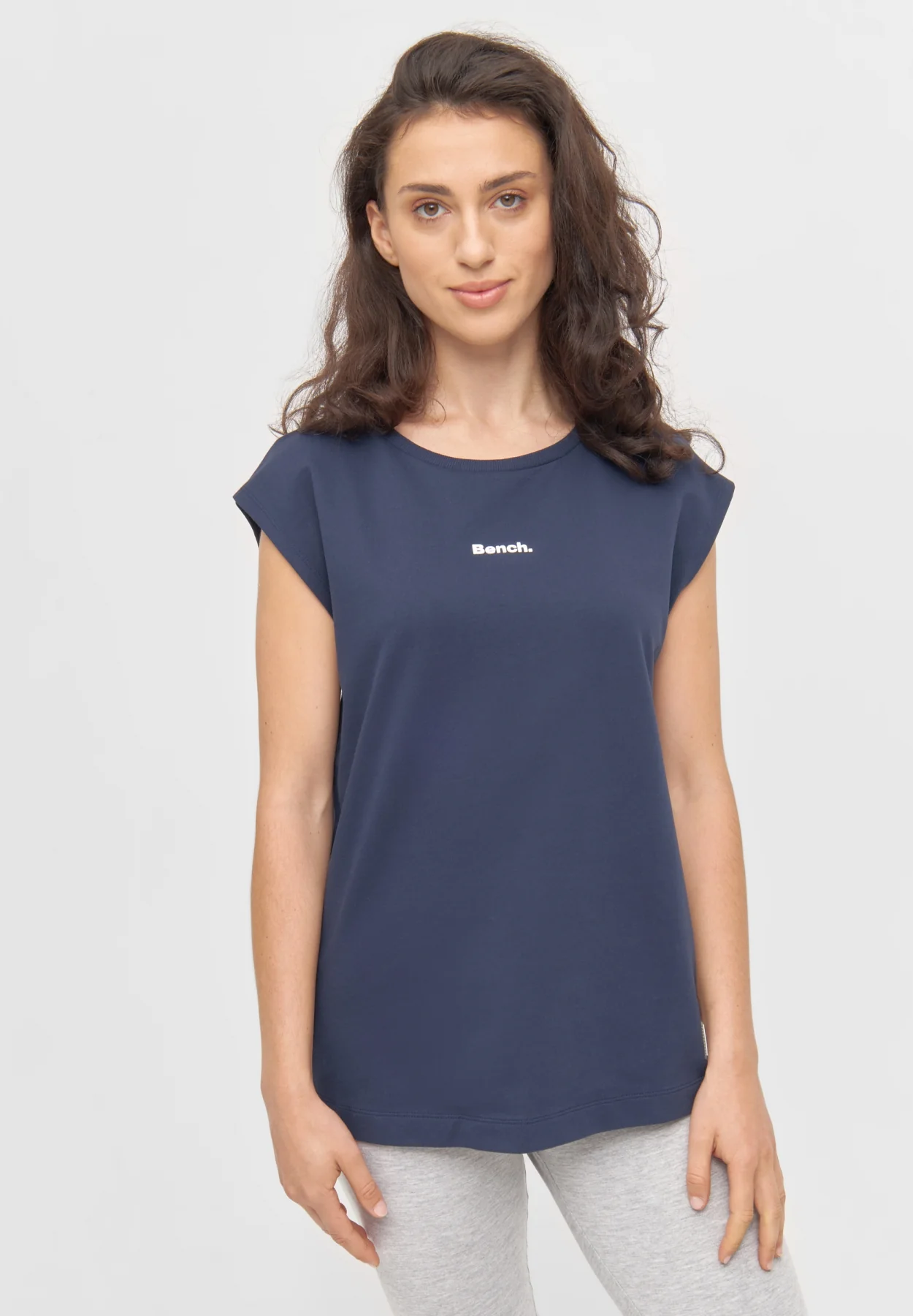 RENATA - Image 18
