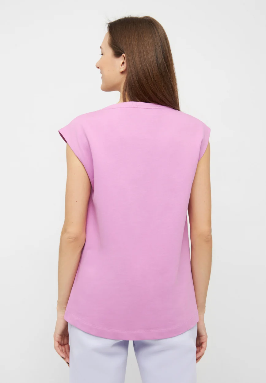 RENATA - Image 3