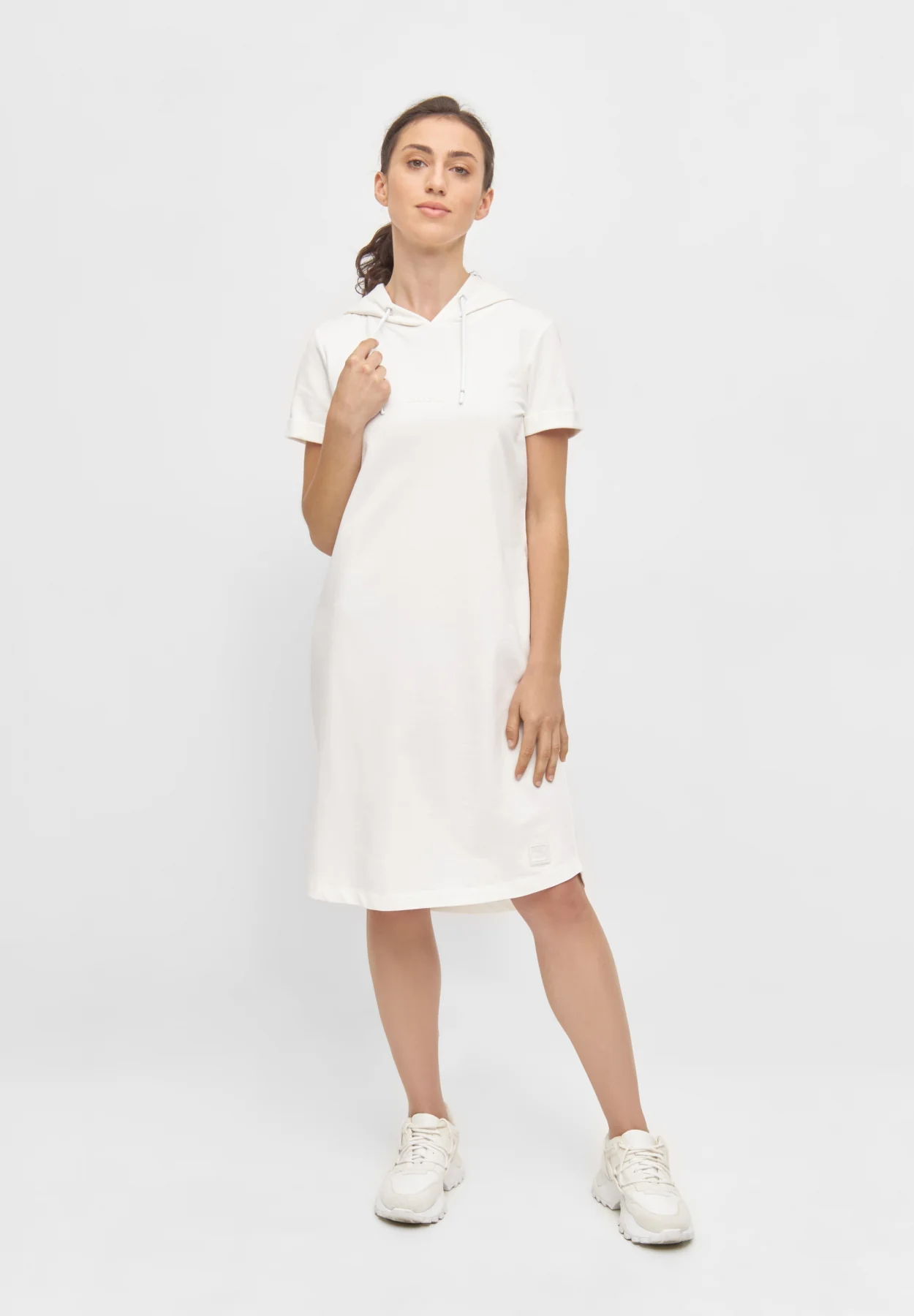 ROMINA - Image 10